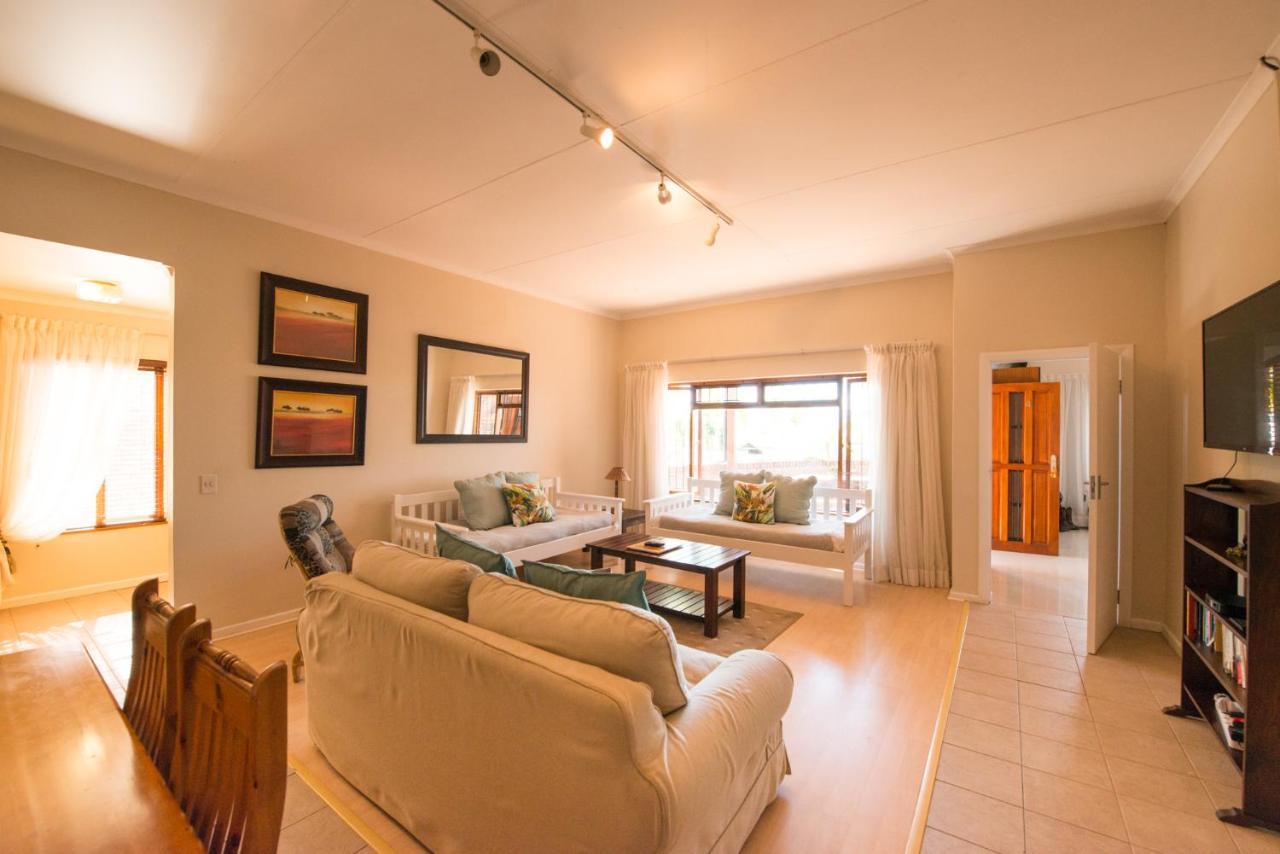 Ohannas Bnb & Self Catering Plettenberg Bay Luaran gambar