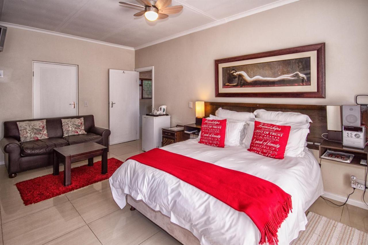Ohannas Bnb & Self Catering Plettenberg Bay Luaran gambar