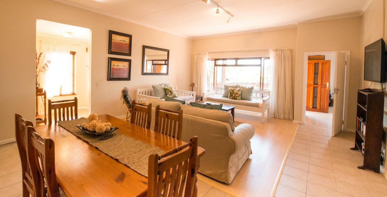 Ohannas Bnb & Self Catering Plettenberg Bay Luaran gambar