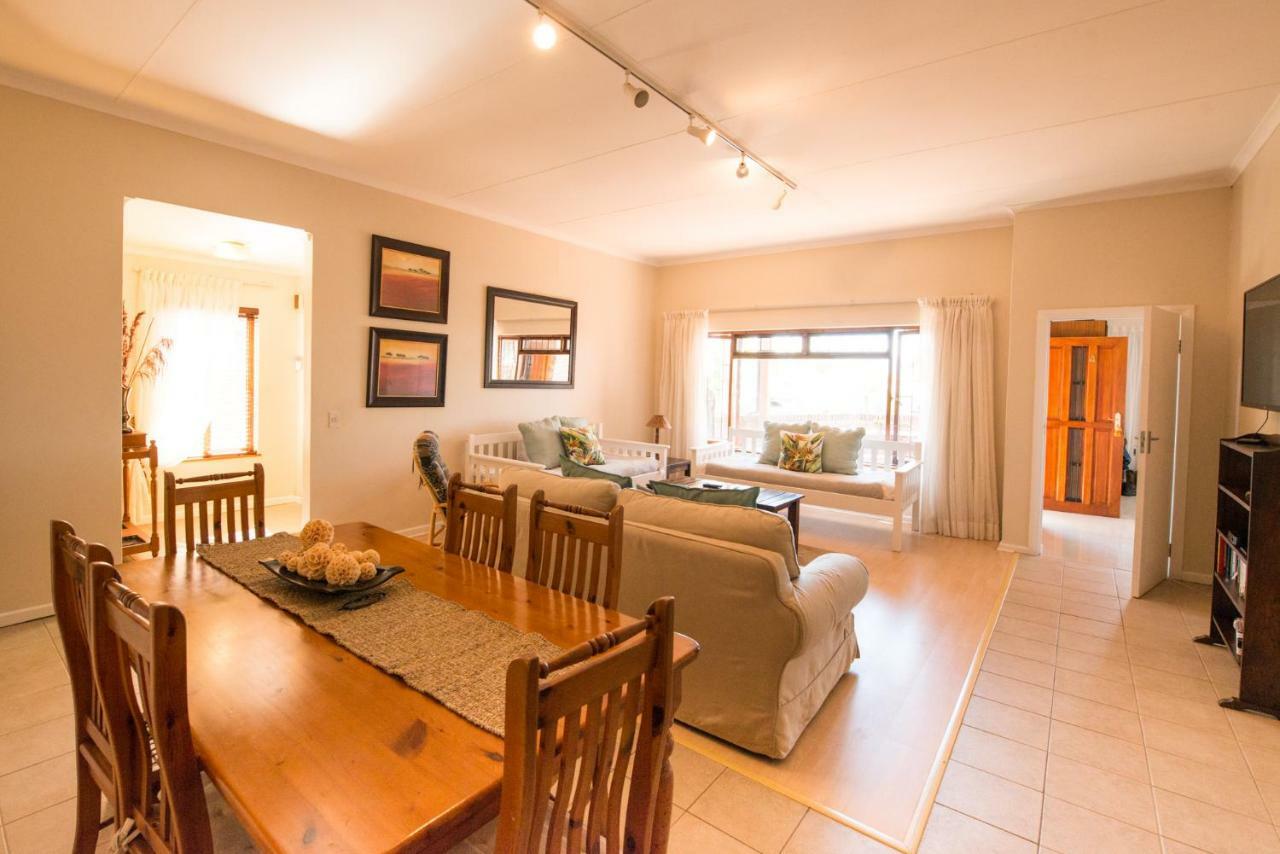 Ohannas Bnb & Self Catering Plettenberg Bay Luaran gambar